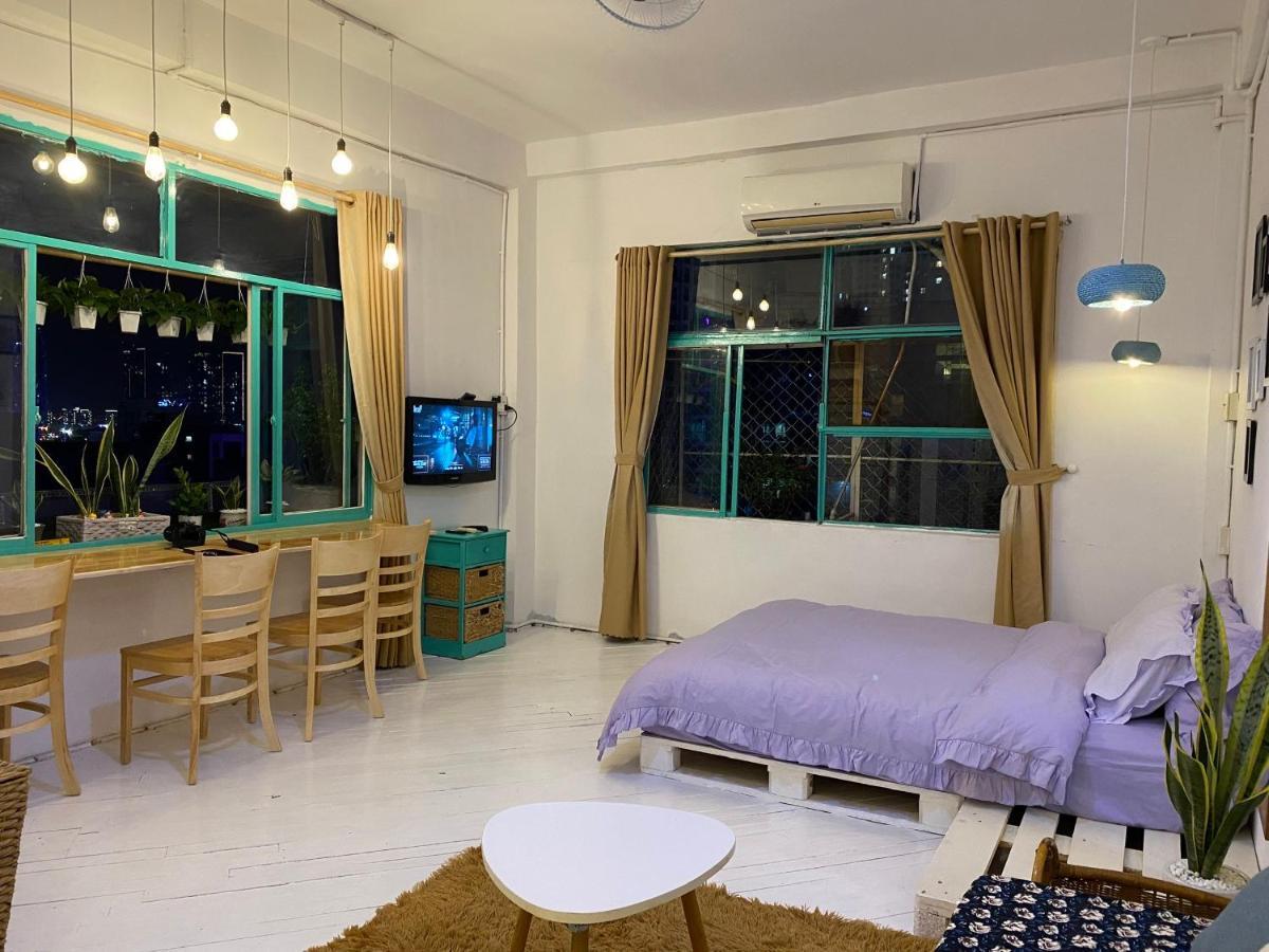 Old Saigon Apartment Хошимин Екстериор снимка